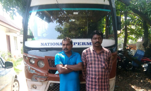 മല്സ്യം കയറ്റി അയക്കുന്നതിന്റെ മറവില് മദ്യക്കടത്ത് ; രണ്ടു പേര് എക്സൈസിന്റെ പിടിയില് മല്സ്യം കയറ്റി അയക്കുന്നതിന്റെ മറവില് മദ്യക്കടത്ത് ; രണ്ടു പേര് എക്സൈസിന്റെ പിടിയില്