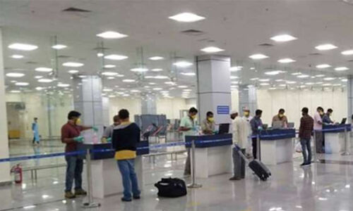 കൊവിഡ് 19: റിയാദില്‍ നിന്നെത്തിയ പ്രവാസികളില്‍ ആരോഗ്യപ്രശ്‌നങ്ങളുള്ളത് മൂന്ന് പേര്‍ക്ക്; 2 പേരെ കൊവിഡ് പരിശോധനയ്ക്ക് വിധേയമാക്കും