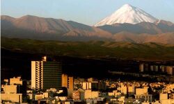 തെഹ്റാനില് ശക്തമായ ഭൂചലനം; ഒരുമരണം, ഏഴുപേര്ക്ക് പരിക്ക് തെഹ്റാനില് ശക്തമായ ഭൂചലനം; ഒരുമരണം, ഏഴുപേര്ക്ക് പരിക്ക്