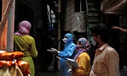 ധാരാവിയില്‍ ഇന്ന് കൊവിഡ് സ്ഥിരീകരിച്ചത് 57 പേര്‍ക്ക്; പ്രദേശത്ത് ആകെ രോഗബാധിതരുടെ എണ്ണം 916