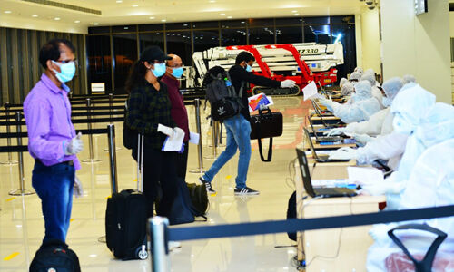 182 പ്രവാസികള്‍ കണ്ണൂരില്‍ വിമാനമിറങ്ങി