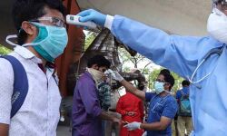 രാജ്യത്തെ കൊവിഡ് ബാധിതര്‍ 82,000 കടന്നു; 24 മണിക്കൂറിനിടെ 100 മരണം