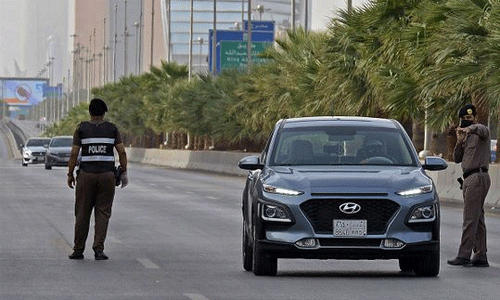 കര്‍ഫ്യൂ: സൗദിയില്‍ ഒരുദിവസം മാത്രം 3300 നിയമ ലംഘനം