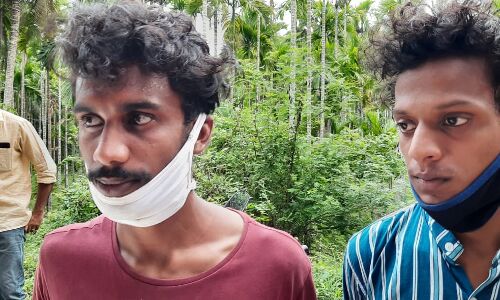 വാഹന പരിശോധക്കിടെ 4 കി.ഗ്രാം കഞ്ചാവുമായി രണ്ടു യുവാക്കള്‍ പിടിയില്‍