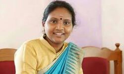 എംപിമാരുടെയും എംഎല്‍എമാരുടെയും ക്വാറന്റയിന്‍ പൊളിറ്റിക്കല്‍ ക്വാറന്റയിന്‍: രമ്യ ഹരിദാസ്