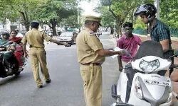 ലോക്ക്ഡൗണ്‍ ലംഘനം; സംസ്ഥാനത്ത് ഇന്ന് 749 പേര്‍ക്കെതിരേ കേസ്