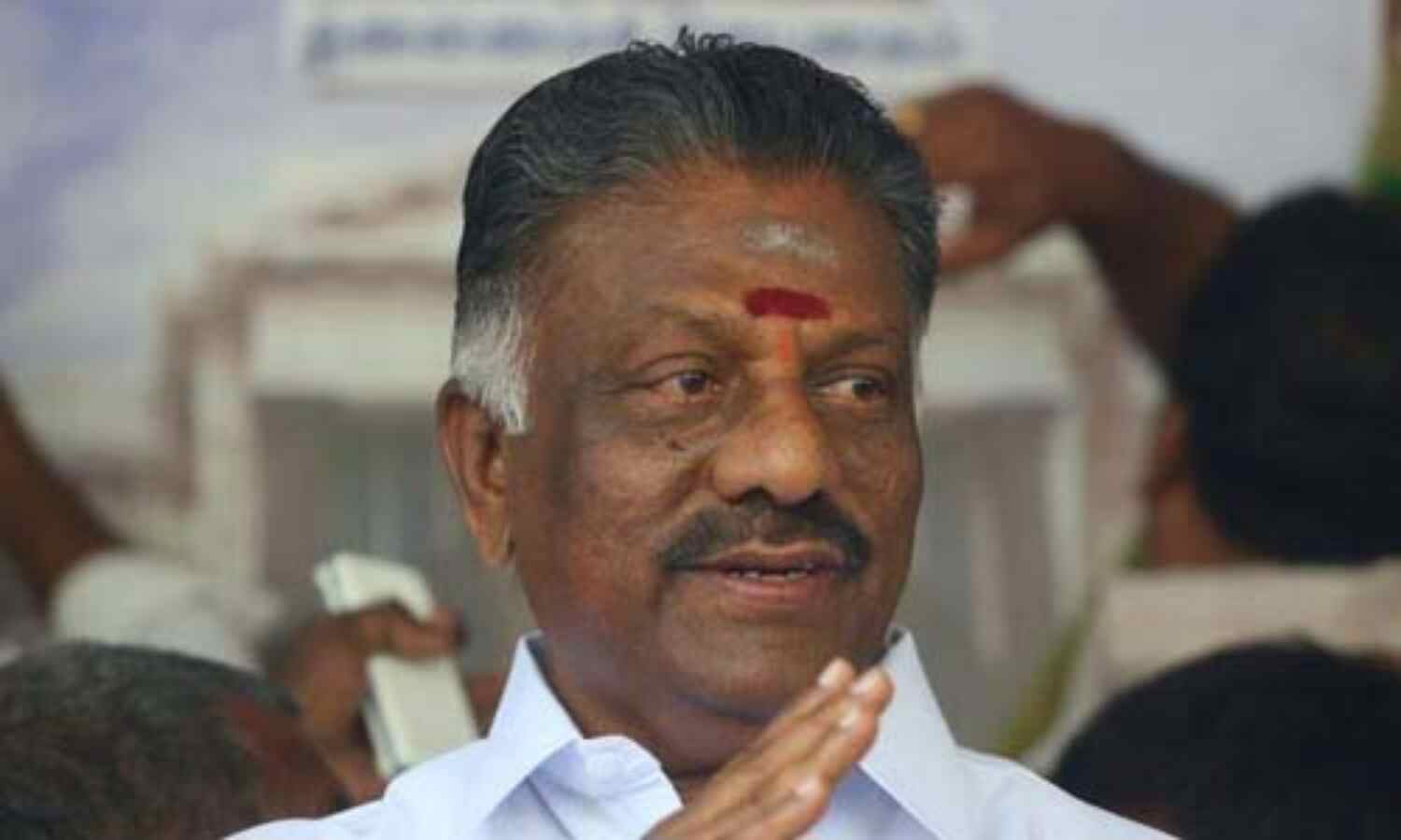 നെഞ്ചുവേദന; തമിഴ്നാട് ഉപമുഖ്യമന്ത്രി ഒ പനീര്ശെല്വം ആശുപത്രിയില് നെഞ്ചുവേദന; തമിഴ്നാട് ഉപമുഖ്യമന്ത്രി ഒ പനീര്ശെല്വം ആശുപത്രിയില്