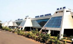 ലോക്ക് ഡൗണിനിടെ എയര്‍ ഇന്ത്യയുടെ ആദ്യ ആഭ്യന്തര വിമാനം കരിപ്പൂരെത്തി