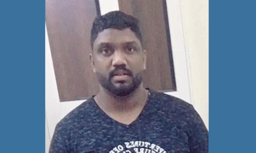 കാത്തിരിപ്പിനൊടുവില് സൗദി ജയിലില് നിന്നും മോചിതനായ മലയാളി നാടണഞ്ഞു കാത്തിരിപ്പിനൊടുവില് സൗദി ജയിലില് നിന്നും മോചിതനായ മലയാളി നാടണഞ്ഞു