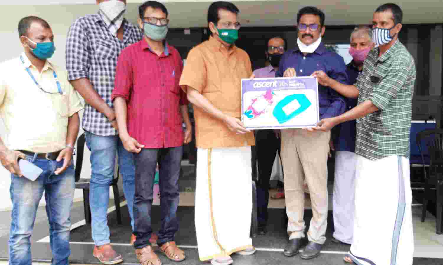ശ്രവണ പരിമിധിയുള്ളവര്ക്കുള്ള ക്ലിയര് മാസ്ക്ക് ജില്ലാതല പദ്ധതിക്ക് തുടക്കം ശ്രവണ പരിമിധിയുള്ളവര്ക്കുള്ള ക്ലിയര് മാസ്ക്ക് ജില്ലാതല പദ്ധതിക്ക് തുടക്കം