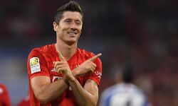 ലെവന്ഡോസ്കിക്ക് ഡബിള്; ബയേണിന് മിന്നും ജയം ലെവന്ഡോസ്കിക്ക് ഡബിള്; ബയേണിന് മിന്നും ജയം