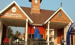 ക്വാറന്റൈന്‍ ലംഘിച്ചു; കാലടി സര്‍വകലാശാല അധ്യാപികയ്‌ക്കെതിരേ കേസ്