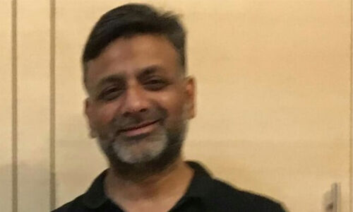 കൊവിഡ് ബാധിച്ചിട്ടും തളര്ന്നില്ല; ടെലിമെഡിസിന് വഴി ചികില്സ തുടരുന്നു, ഡോ.മുഹമ്മദ് ഷമീം കൊവിഡ് ബാധിച്ചിട്ടും തളര്ന്നില്ല; ടെലിമെഡിസിന് വഴി ചികില്സ തുടരുന്നു, ഡോ.മുഹമ്മദ് ഷമീം