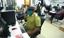 കാലവര്‍ഷം : എറണാകുളത്ത് കണ്‍ട്രോള്‍ റൂം സജീവമായി;നദികളിലെ ജലനിരപ്പ് മണിക്കൂര്‍ തോറും വിലയിരുത്താന്‍ സംവിധാനം