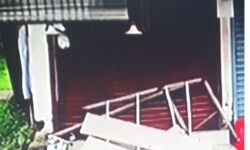 ആരോഗ്യ മുന്നറിയിപ്പുകള് പാലിച്ചില്ല: തൂണേരിയിലെ കൊവിഡ് ബാധിതന്റെ മല്സ്യക്കട അജ്ഞാതര് തകര്ത്തു ആരോഗ്യ മുന്നറിയിപ്പുകള് പാലിച്ചില്ല: തൂണേരിയിലെ കൊവിഡ് ബാധിതന്റെ മല്സ്യക്കട അജ്ഞാതര് തകര്ത്തു