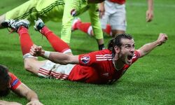 കരിയര് റയല് മാഡ്രിഡില് അവസാനിപ്പിക്കാന് ആഗ്രഹം: ഗെരത് ബെയ്ല് കരിയര് റയല് മാഡ്രിഡില് അവസാനിപ്പിക്കാന് ആഗ്രഹം: ഗെരത് ബെയ്ല്