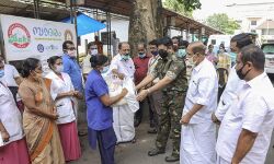 കൊവിഡ്: ശുചിത്വപാലകര്‍ക്ക് ആദരവര്‍പ്പിച്ച് സ്റ്റുഡന്റ് പോലിസ്