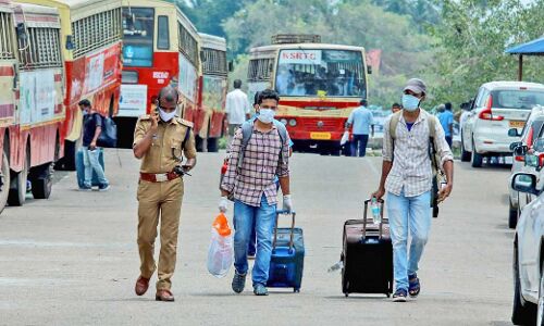 കോട്ടയത്തു നിന്ന് ഇതുവരെ മടങ്ങിയത് 19,504 അന്തർ സംസ്ഥാന തൊഴിലാളികള് കോട്ടയത്തു നിന്ന് ഇതുവരെ മടങ്ങിയത് 19,504 അന്തർ സംസ്ഥാന തൊഴിലാളികള്