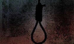 ഇടുക്കിയില്‍ കാണാതായ പെണ്‍കുട്ടികളിലൊരാള്‍ തൂങ്ങിമരിച്ച നിലയില്‍; മറ്റൊരു പെണ്‍കുട്ടി വിഷം കഴിച്ച് ആശുപത്രിയില്‍