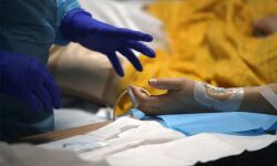 അമേരിക്കയില്‍ കൊവിഡ് 19 ബാധിച്ച 70കാരന്‍ രോഗവിമുക്തനായി, ആശുപത്രി ബില്ല് 11.22 ലക്ഷം ഡോളര്‍