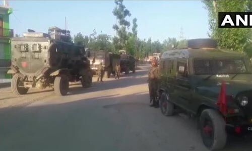 കശ്മീരില്‍ വീണ്ടും ഏറ്റുമുട്ടല്‍; മൂന്ന് സായുധര്‍ കൊല്ലപ്പെട്ടു