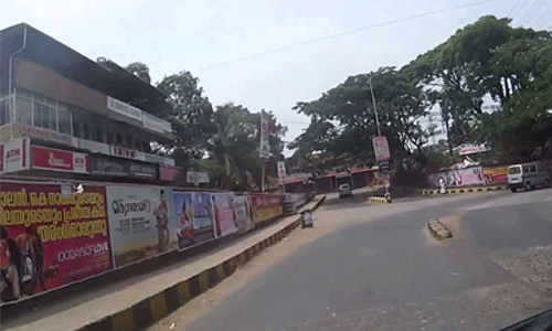 സമ്പര്‍ക്കത്തിലൂടെ കൊവിഡ്; കണ്ണൂര്‍ കോര്‍പറേഷന്‍ പൂര്‍ണമായും അടച്ചു