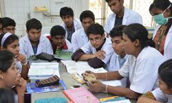 മെഡിക്കല് പ്രവേശനത്തിന് 50 ശതമാനം ഒബിസി സംവരണം: തമിഴ്നാട് സര്ക്കാര് ഹരജി സമര്പ്പിച്ചു മെഡിക്കല് പ്രവേശനത്തിന് 50 ശതമാനം ഒബിസി സംവരണം: തമിഴ്നാട് സര്ക്കാര് ഹരജി സമര്പ്പിച്ചു