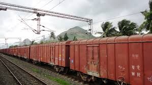 കേരളത്തിൽ നിന്നും റെയിൽവേയുടെ പ്രത്യേക കാർഗോ എക്സ്പ്രസ് ട്രെയിനുകൾ കേരളത്തിൽ നിന്നും റെയിൽവേയുടെ പ്രത്യേക കാർഗോ എക്സ്പ്രസ് ട്രെയിനുകൾ