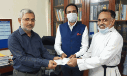 കൊവിഡ് ബാധിച്ചു മരിച്ച മലയാളി ആരോഗ്യപ്രവര്‍ത്തകയുടെ കുടുംബത്തിന് 25 ലക്ഷം രൂപ