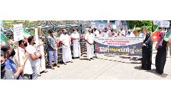 സര്‍ക്കാരുകളുടെ തള്ളലുകളല്ല പ്രവാസികള്‍ക്ക് വേണ്ടത്: എന്‍ യു അബ്ദുസ്സലാം