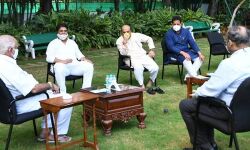 കൊവിഡ്: കര്‍ണാടകയില്‍ കര്‍ശനനിയന്ത്രണങ്ങള്‍; ഞായറാഴ്ചകളില്‍ സമ്പൂര്‍ണ കര്‍ഫ്യൂ, ഇന്ന് മാത്രം വൈറസ് സ്ഥിരീകരിച്ചത് 918 പേര്‍ക്ക്