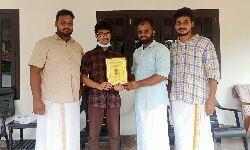 കാഴ്ചപരിമിതിക്കിടയിലും ഫുള്‍ എ പ്ലസ് നേടിയ ഹാറൂണ്‍ കരീമിന് കാംപസ് ഫ്രണ്ടിന്റെ ആദരം