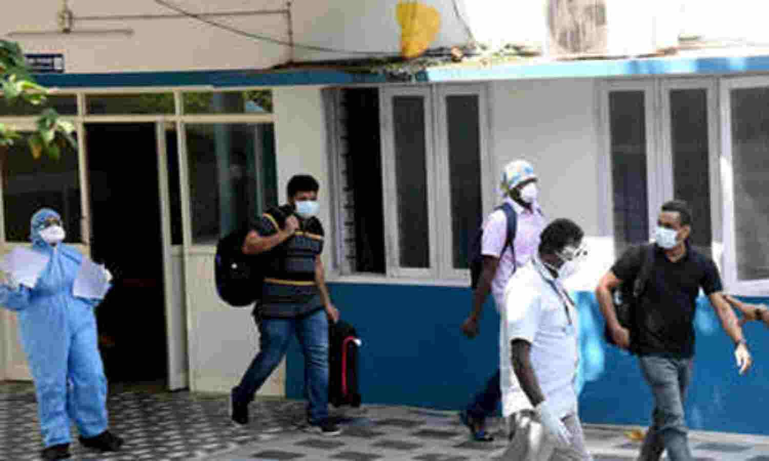കോഴിക്കോട് ജില്ലയ്ക്ക് ആശ്വാസദിനം, 661 പേര്ക്ക് ഇന്ന് കൊവിഡ്; 651 സമ്പര്ക്കരോഗികള് കോഴിക്കോട് ജില്ലയ്ക്ക് ആശ്വാസദിനം, 661 പേര്ക്ക് ഇന്ന് കൊവിഡ്; 651 സമ്പര്ക്കരോഗികള്