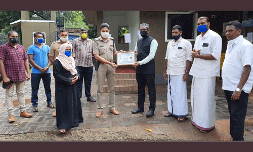 കൊവിഡ് പ്രതിരോധ പ്രവര്‍ത്തനവും നിയമപാലനവും;  പോലിസ് ഓഫിസര്‍ക്ക് അംഗീകാരം