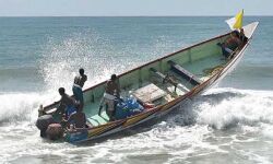 ഉയർന്ന തിരമാലയ്ക്ക് സാധ്യത; തീരദേശവാസികൾ ജാഗ്രത പാലിക്കണം