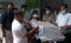 ഭിന്നശേഷിക്കാര്‍ക്ക് പാലിയേറ്റീവ് കെയര്‍ ഉപകരണങ്ങള്‍ വിതരണം ചെയ്തു