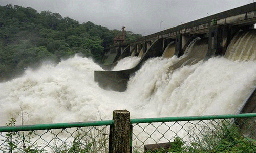 പെരിങ്ങല്‍ക്കുത്ത് ഡാമില്‍ റെഡ് അലേര്‍ട്ട്;  ചാലക്കുടി പുഴയോരത്ത് ജാഗ്രതാ നിര്‍ദേശം