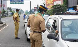 ലോക്ക് ഡൗണ്‍ ലംഘനം: സംസ്ഥാനത്ത് ഇന്ന് 1,290 കേസുകള്‍; 1,422 അറസ്റ്റ്, പിടിച്ചെടുത്തത് 463 വാഹനങ്ങള്‍