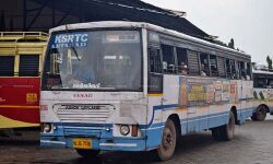 ഉദ്യോഗസ്ഥന് കൊവിഡ്; ആര്യനാട് കെഎസ്ആര്ടിസി ഡിപ്പോ അടച്ചു ഉദ്യോഗസ്ഥന് കൊവിഡ്; ആര്യനാട് കെഎസ്ആര്ടിസി ഡിപ്പോ അടച്ചു