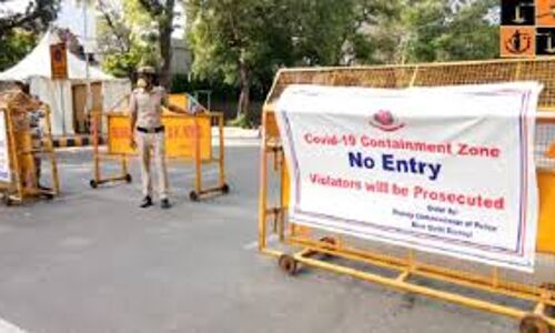 കല്പ്പറ്റ നഗരത്തിലെ ഏഴു വാര്ഡുകള് കണ്ടെയിന്മെന്റ് സോണായി പ്രഖ്യാപിച്ചു കല്പ്പറ്റ നഗരത്തിലെ ഏഴു വാര്ഡുകള് കണ്ടെയിന്മെന്റ് സോണായി പ്രഖ്യാപിച്ചു