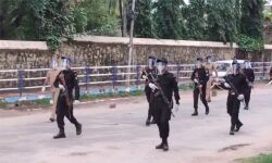 തിരുവനന്തപുരം ജില്ലയില്‍ മത്സ്യബന്ധനത്തിനു നിരോധനം; പൂന്തുറയില്‍ കര്‍ശന നിയന്ത്രണങ്ങള്‍