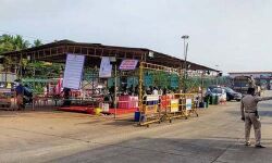 പച്ചക്കറിയെടുക്കാന്‍ മംഗളൂരുവിലേക്ക് പോവുന്ന വാഹനങ്ങള്‍ക്ക് നിയന്ത്രണം; പ്രത്യേക പാസ് നിര്‍ബന്ധം