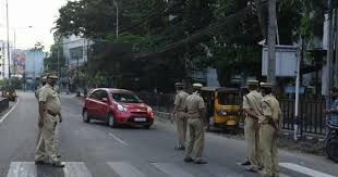 കൊവിഡ് വ്യാപനം: പൊന്നാനിയില് നിരോധനാജ്ഞ കൊവിഡ് വ്യാപനം: പൊന്നാനിയില് നിരോധനാജ്ഞ