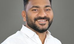 കോമഡിയും കൊലപാതകവും കത്തിക്കുത്തും തട്ടിപ്പും ബെല്ലി ഡാന്‍സുമുണ്ട് : പിണറായി ഭരണം സിനിമയാക്കാന്‍ ആഷിക് അബുവിന് യുത്ത്‌കോണ്‍ഗ്രസ് നേതാവിന്റെ ക്ഷണം