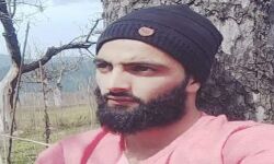 ലബാരാമുളളയില് ഏറ്റുമുട്ടല്: ലഷ്കര് പ്രവര്ത്തകന് കൊല്ലപ്പെട്ടു ലബാരാമുളളയില് ഏറ്റുമുട്ടല്: ലഷ്കര് പ്രവര്ത്തകന് കൊല്ലപ്പെട്ടു