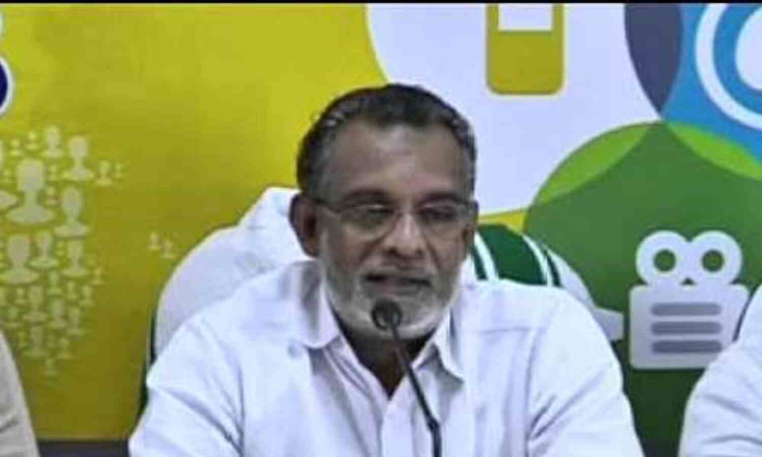 ശബരിമല പ്രതിസന്ധി: സര്ക്കാരും ദേവസ്വം ബോര്ഡും സമഗ്ര പരിഹാരം കാണണം-പി അബ്ദുല് ഹമീദ് ശബരിമല പ്രതിസന്ധി: സര്ക്കാരും ദേവസ്വം ബോര്ഡും സമഗ്ര പരിഹാരം കാണണം-പി അബ്ദുല് ഹമീദ്