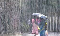 നാലുദിവസം കനത്ത മഴ: ഇന്ന് മൂന്ന് ജില്ലകളില് യെല്ലോ അലര്ട്ട് നാലുദിവസം കനത്ത മഴ: ഇന്ന് മൂന്ന് ജില്ലകളില് യെല്ലോ അലര്ട്ട്