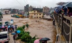 നേപ്പാളില്‍ വെള്ളപ്പൊക്കം, മണ്ണിടിച്ചില്‍: 60 മരണം; 41 പേരെ കാണാതായി