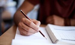 എഞ്ചിനീയറിങ് പ്രവേശന പരീക്ഷ വ്യാഴാഴ്ച തന്നെ നടത്തും