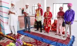 പഞ്ചാബില്‍ പൊതുപരിപാടികള്‍ക്ക് സമ്പൂര്‍ണവിലക്ക്; വിവാഹത്തിന് 30 പേര്‍ മാത്രം